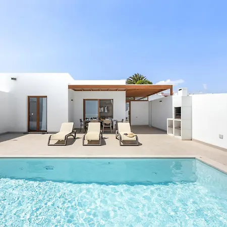 Altos Alene 10b By Escape * Playa Blanca (Lanzarote)